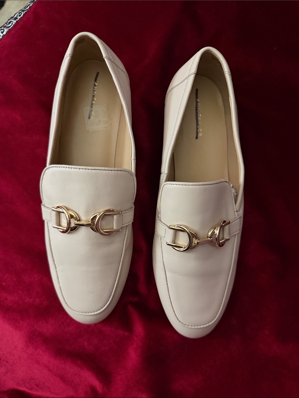 Ann Taylor Cream Leather Loafers with Gold Hardware